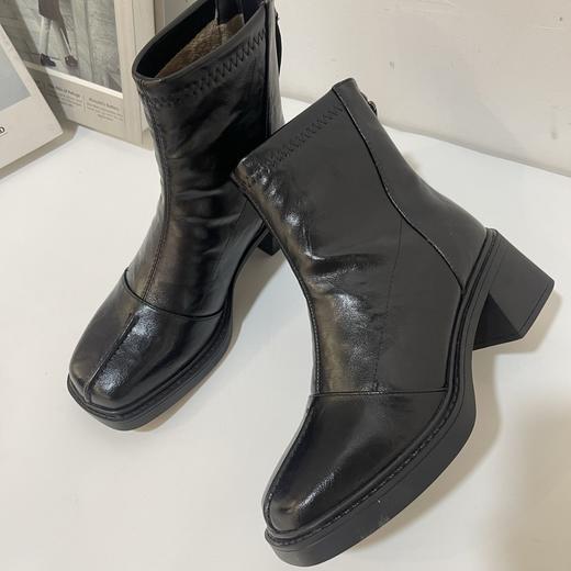 尾货单！羊皮版~2026复古方头粗跟短靴女秋冬英伦风百搭瘦瘦靴马丁靴！ 商品图3