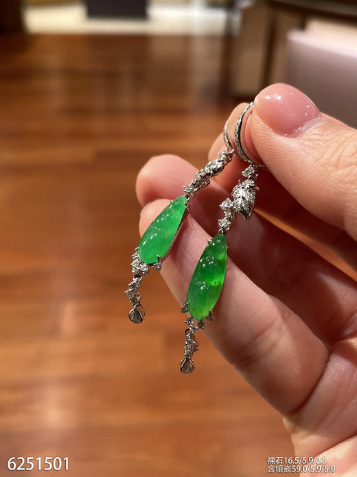 6251501，福豆耳坠。具体价格微信咨询 商品图2