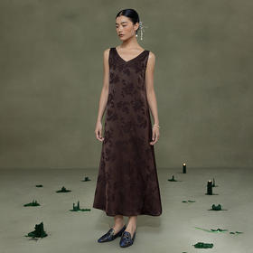 【林栖设计小店】鎏光溯影|深咖啡优雅提花复古宽松2026春新款无袖连衣裙1961170