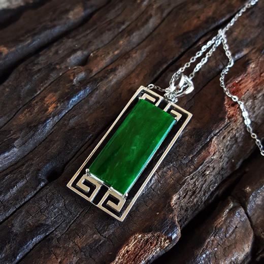 【天然正品】A货翡翠AU750白金镶福纹天然细腻细豆种满绿平安无事牌翡翠吊坠项链35.3*12.8*3.2MM（皆取最大值）181125AH39 商品图6