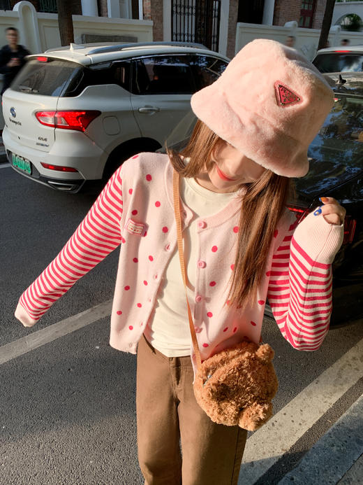 <曾小咸推荐>2.11现货秒杀 ！微信超特价！韩系撞色波点针织开衫 日常209.99 立减120 秒杀89.99！！ 商品图7