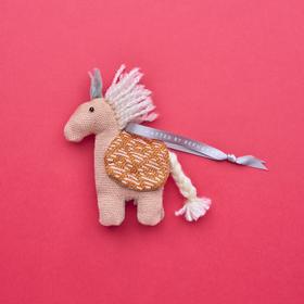 心艺手作：灵动飞马挂饰 Flying Horse Bag Charm