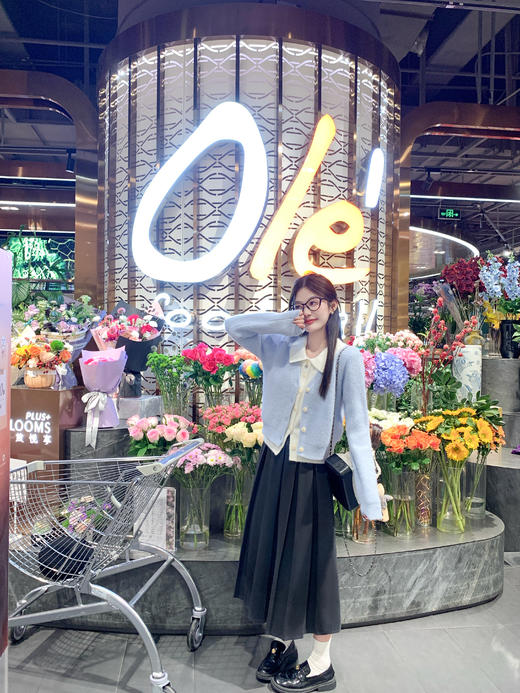 <曾小咸推荐>2.12现货秒杀 ！微信超特价！撞色翻领假两件毛衣 日常199.99 立减110 秒杀89.99！！ 商品图9