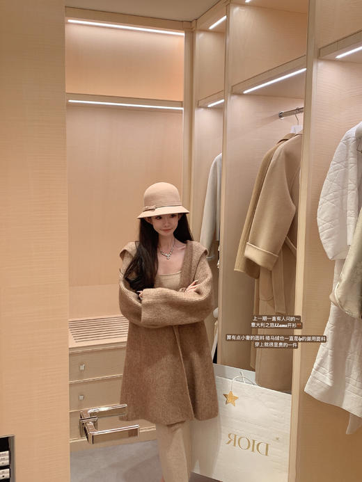 金蘑菇菇 京洛再无佳人 小白狐连帽慵懒开衫 商品图3