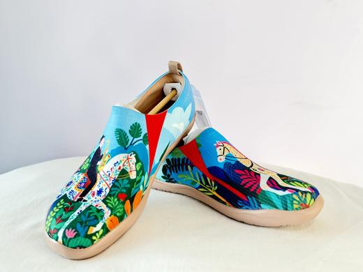 西班牙设计师品牌Uin马年特别定制彩绘艺术旅行鞋 商品图4