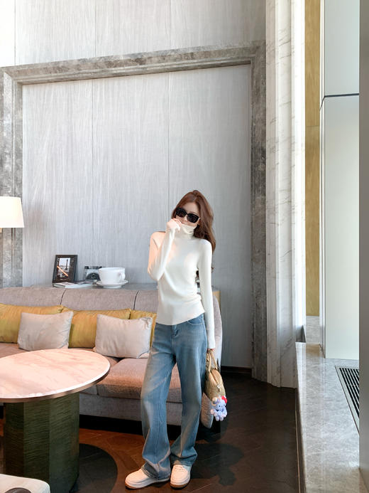 <曾小咸推荐>2.11现货秒杀 ！微信超特价！复古直筒窄版加绒牛仔裤 日常209.99 立减110 秒杀99.99！！刺绣花朵开衫 秒杀89.99！皮毛一体外套 秒杀149.99！！ 商品图11