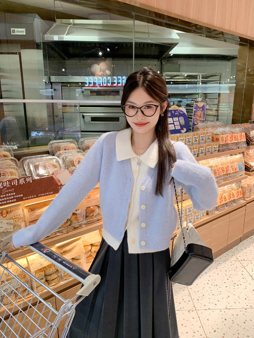 <曾小咸推荐>2.12现货秒杀 ！微信超特价！撞色翻领假两件毛衣 日常199.99 立减110 秒杀89.99！！ 商品图7