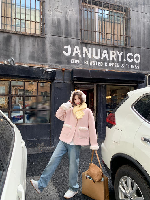 <曾小咸推荐>2.11现货秒杀 ！微信超特价！复古直筒窄版加绒牛仔裤 日常209.99 立减110 秒杀99.99！！刺绣花朵开衫 秒杀89.99！皮毛一体外套 秒杀149.99！！ 商品图8