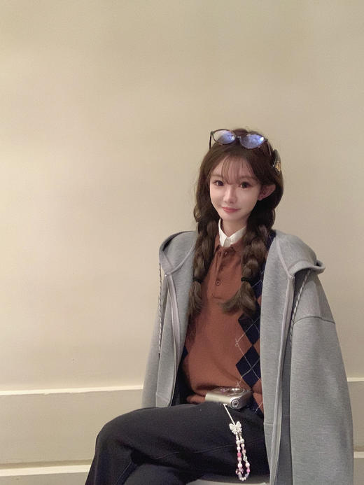 金蘑菇菇 少女时期 miu系格子系列 / 早秋知识分子 100wool开衫 商品图9