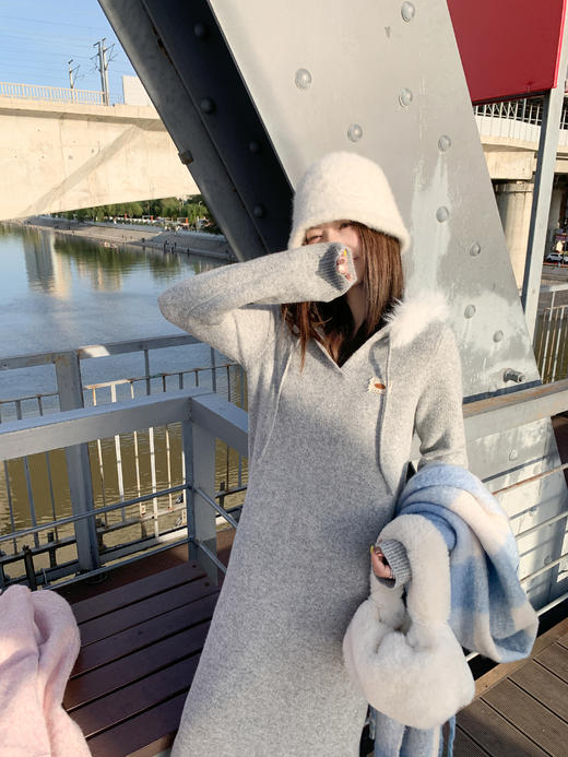 <曾小咸推荐>2.9现货秒杀 ！微信超特价！毛边连帽针织连衣裙 日常219.99 立减120 秒杀99.99！！ 毛呢外套 秒杀179.99！ 商品图7