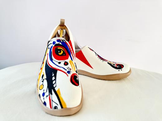 西班牙设计师品牌Uin马年特别定制彩绘艺术旅行鞋 商品图6