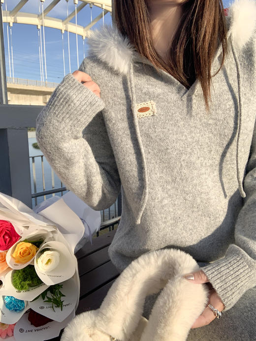 <曾小咸推荐>2.9现货秒杀 ！微信超特价！毛边连帽针织连衣裙 日常219.99 立减120 秒杀99.99！！ 毛呢外套 秒杀179.99！ 商品图8