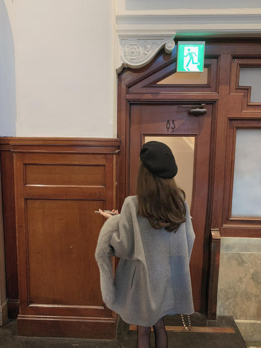 金蘑菇菇 纽约的星期天/ 小魔女 10羊绒+90羊毛 灰大衣系列 商品图5