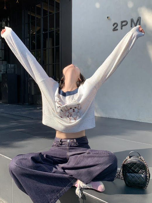 <曾小咸推荐>3.16现货秒杀 ！微信超特价！韩系小狗印花露肩针织衫 日常149.99 立减60 秒杀89.99！！ 商品图7