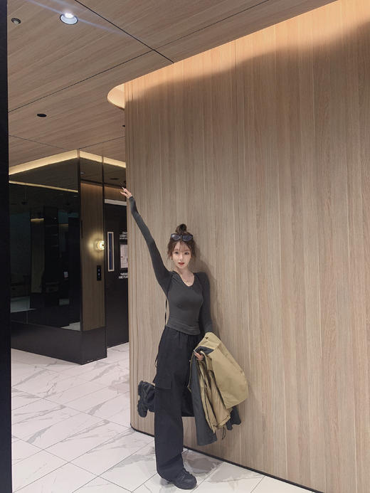 金蘑菇菇  户外系列 炭灰T+工装裤 商品图2