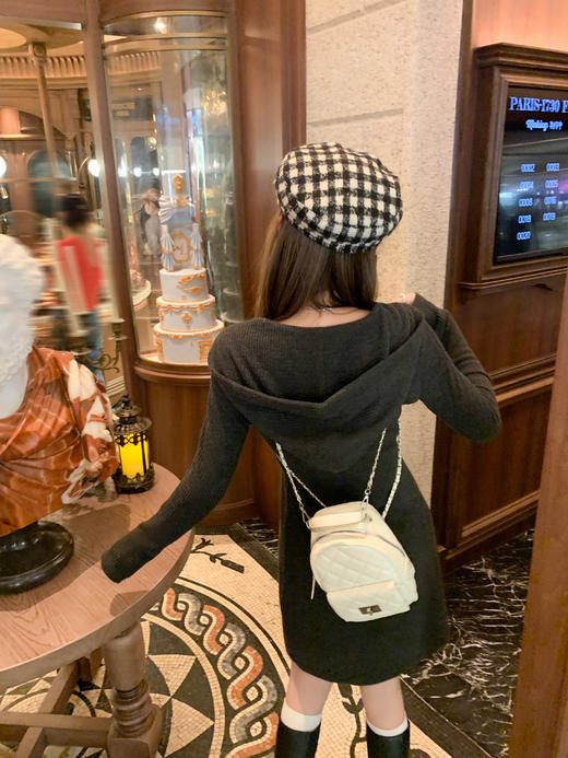 <曾小咸推荐>2.9现货秒杀 ！微信超特价！连帽蕾丝边针织连衣裙 日常229.99 立减140 秒杀89.99！！ 商品图8