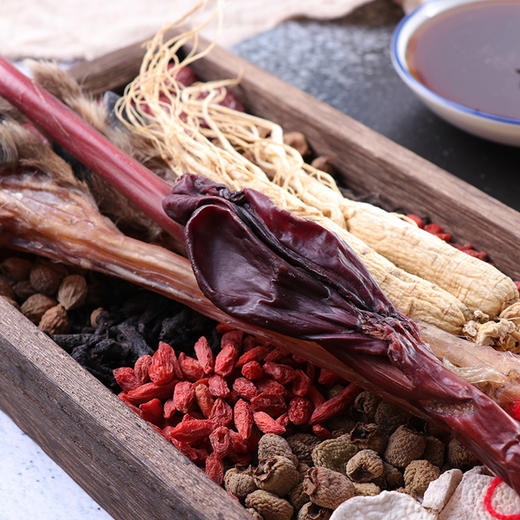 【营养滋补❗️人参黄精鹿鞭膏】十余种甄选原材，真材实料！好方好材，熬出好膏滋男性养生膏 商品图0