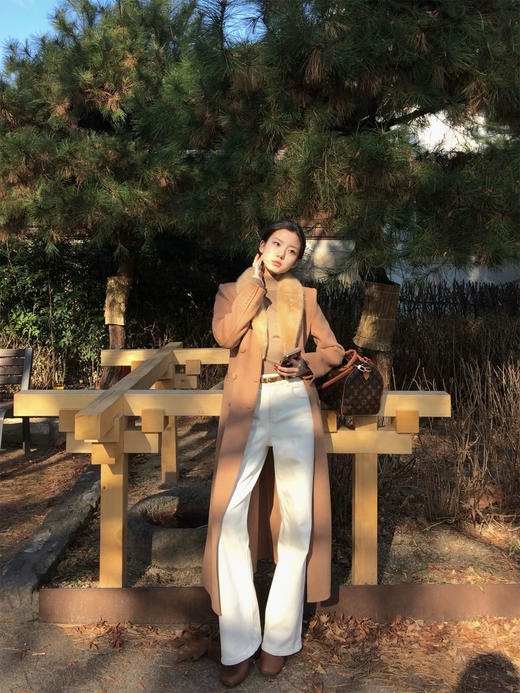 超模巧腿婴儿绒微喇显瘦牛仔裤 商品图1