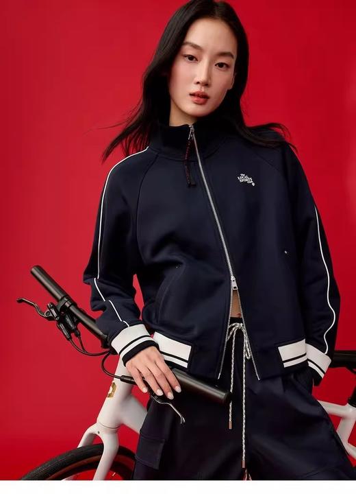 雅y同款时尚运动棒球服撞色外套+弛感锥形运动裤 商品图2