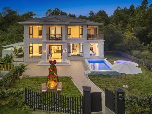 【觅趣617号院·青城山】4房/5房/6房/7房独栋别墅，温泉私汤、机麻、K歌xcs 商品图0