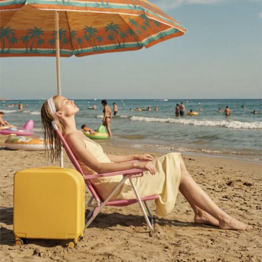 alloy  picnic新款行李箱时尚潮流pc拉杆箱登机箱 商品图0