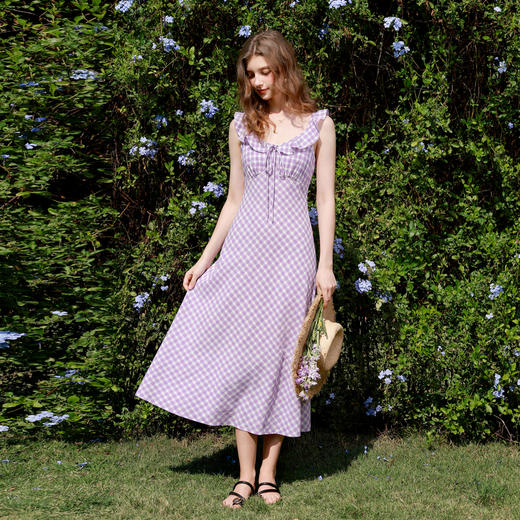 【宋轶同款】三彩2026春季新款法式格纹吊带裙荷叶边V领A字连衣裙长裙浪漫M 商品图3