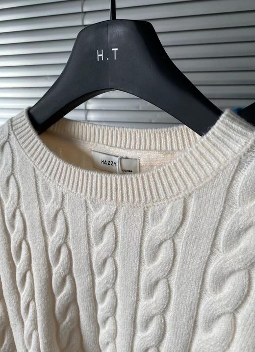 F013013春秋季新品男士圆领绞花羊毛针织衫 商品图12