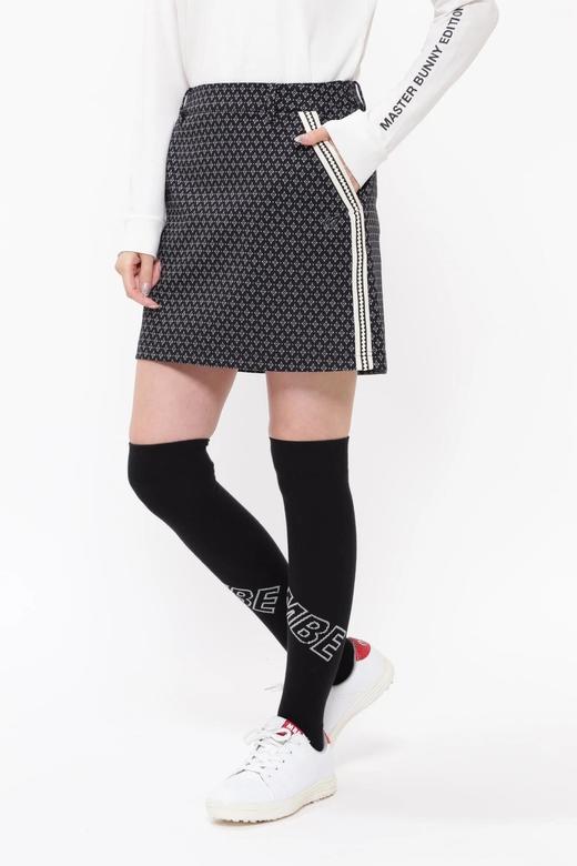 Master Bunny  高尔夫女士 侧边线条新款潮流刺绣提花半身裙 商品图6