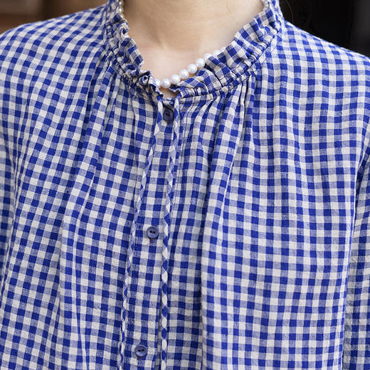 绽放071朵/春序·纯亚麻蓝白格子小立领抽绳衬衫休闲长袖小衫女春 商品图3
