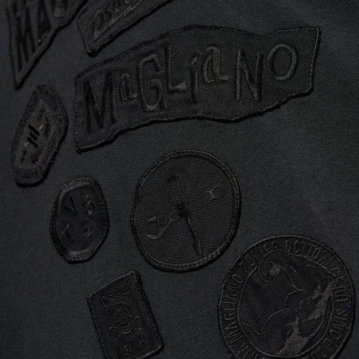 DSQUARED2 男士Magliano联名徽标刺绣贴片棉质圆领短袖T恤 黑色 S71GD1597 D20035 900 商品图3