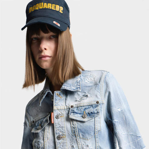 DSQUARED2 女士字母徽标标签做旧牛仔夹克外套 浅蓝色 S75AM1180 D30011 470 商品图4