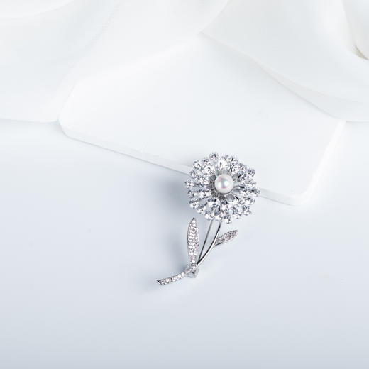 流光溢彩珍珠胸针6-7MM 商品图3