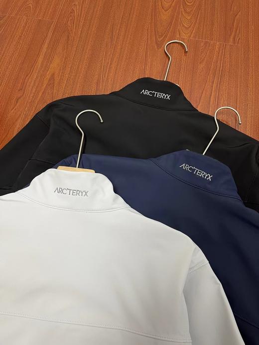 F013006户外刺绣logo半领拉链户外运动立领防风刺绣加绒软壳外套 商品图2