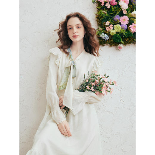 两三事梵高文艺情书未眠2026春新款甜美荷叶边拼接印花领带连衣裙 商品图1