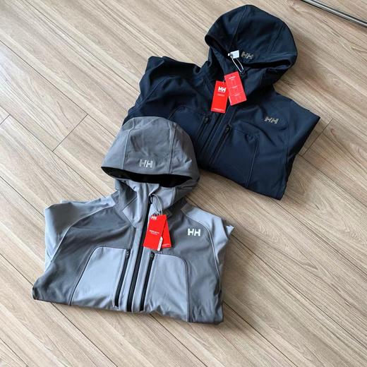 F013005情侣款秋冬新品户外防泼水防风仿撕裂软壳衣外套 商品图3