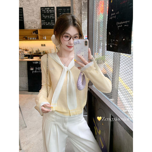 <曾小咸推荐>韩系浅黄色绑带毛针织衫上衣 商品图4