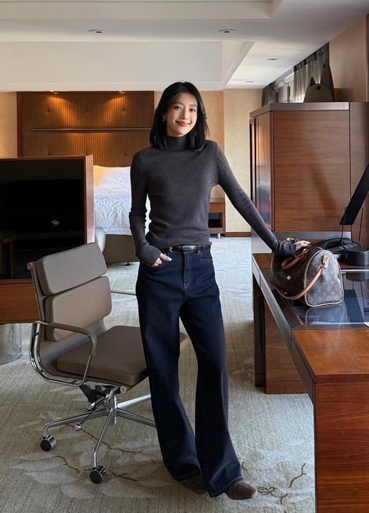 超模巧腿婴儿绒微喇显瘦牛仔裤 商品图6