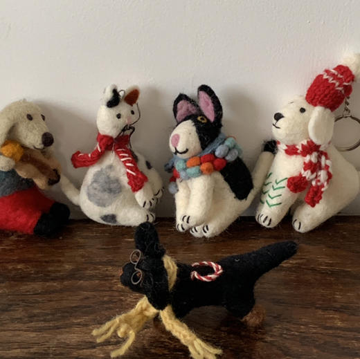 尼泊尔手工羊毛毡玩偶 价格：73.99 商品图4