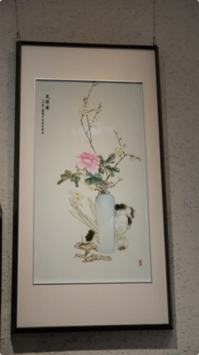 粉彩岁朝图瓷板