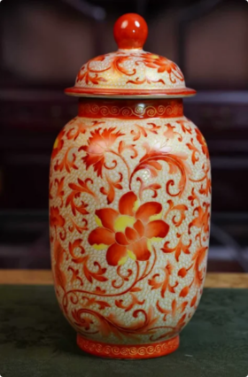 金丝珐琅矾红缠枝莲状元罐