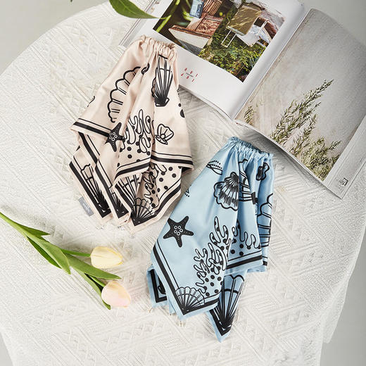 大英博物馆欧洲文化艺术系列海洋秘境蓝色 米色 方巾发圈 商品图1