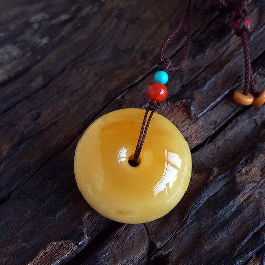 【天然正品】天然满蜜鸡油黄平安扣蜜蜡吊坠项链30.3*30.3*15.0MM（皆取最大值）170126NJS67 商品图5