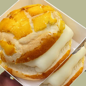 榴莲麻薯菠萝包