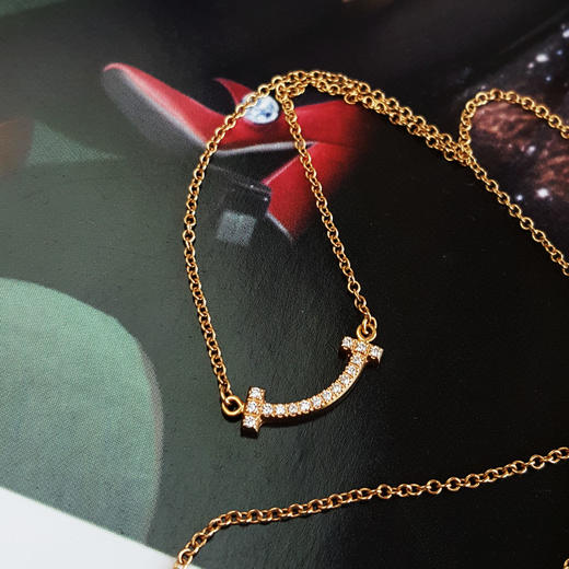 【95新】Tiffany & Co.蒂芙尼Tiffany T 系列迷你18K玫瑰金满钻Smile笑脸项链 链长约45cm女士260126AK49 商品图4