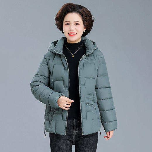 中老年短款棉衣女妈妈婆婆款宽松大码连帽羽绒棉服保暖外套 商品图6