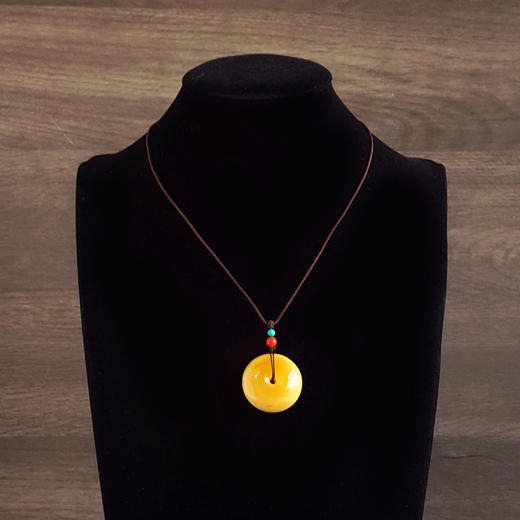 【天然正品】天然满蜜鸡油黄平安扣蜜蜡吊坠项链30.3*30.3*15.0MM（皆取最大值）170126NJS67 商品图8