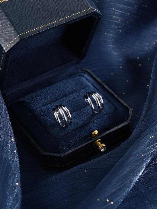 子佩集【清浅时光】银S925耳钉【FYE-0312】时尚扣环圆圈半环2601 商品图5