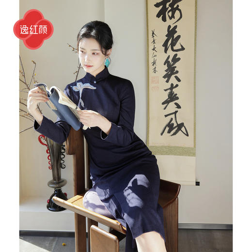 逸红颜《远黛》26春新品针织羊毛呢重工大蝴蝶刺绣港工改良旗袍女 商品图0