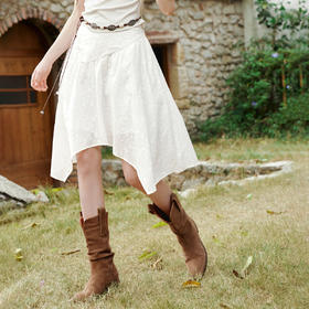 OLrain欧芮儿2026新款女春季法式白色绣花度假不规则下摆半身裙