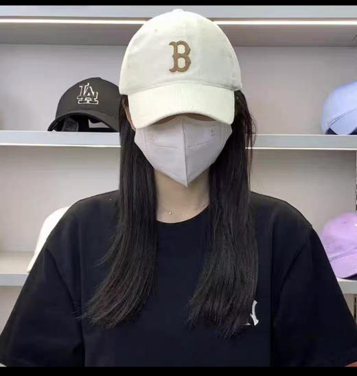 【秒杀价已调 直接拍】秋冬刚需 MLB 复古 软糯灯芯绒 鸭舌帽 商品图1